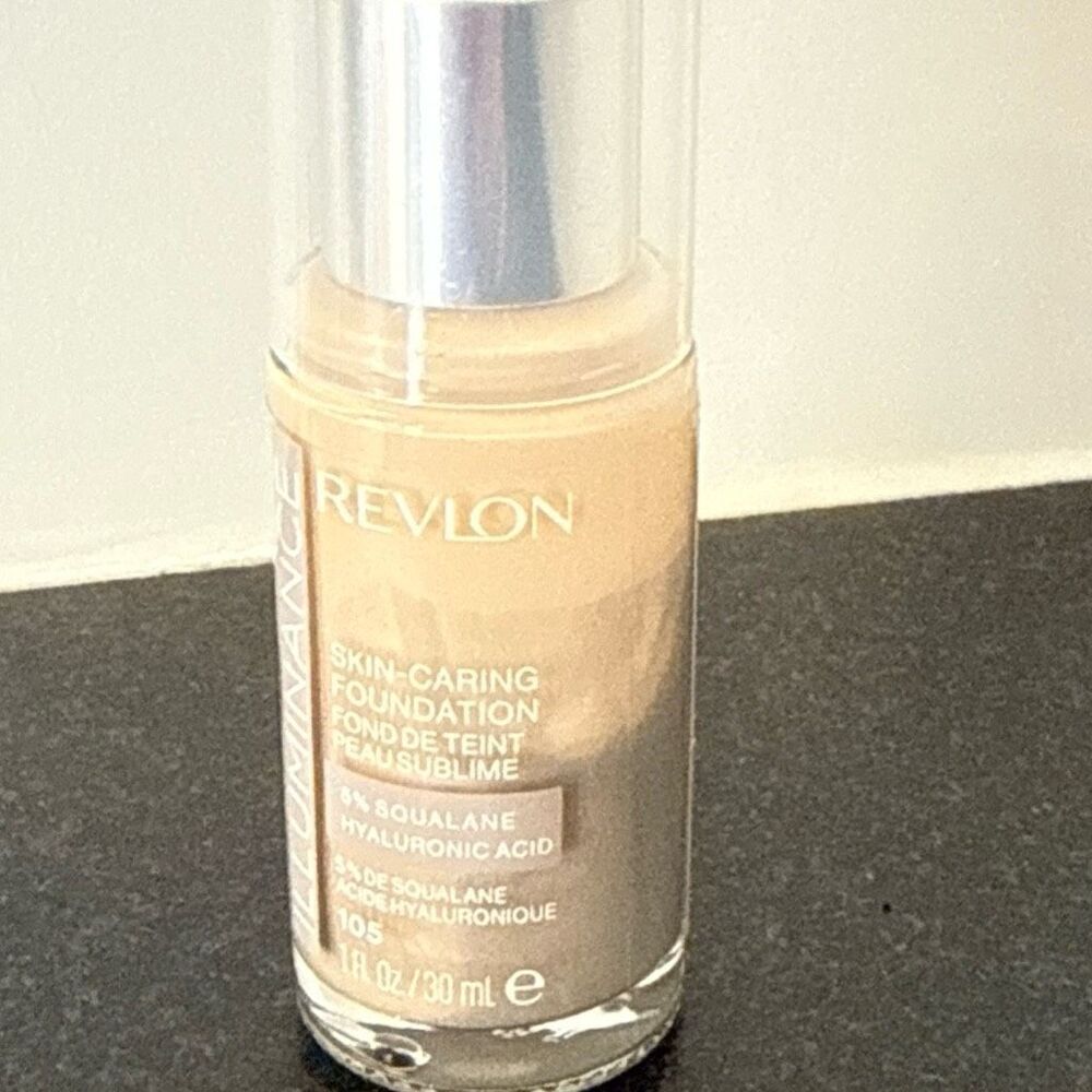 Revlon Illuminance Skin Caring Liquid Foundation 105 Cream Ivory 1 fl oz